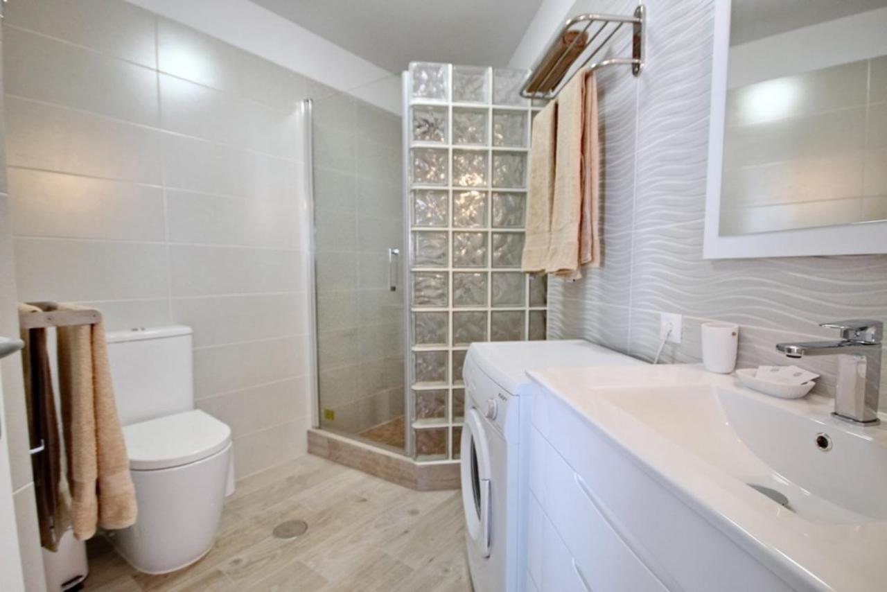 Apartment With Terrace On The Seafront In Playa Fanabe Costa Adeje  Eksteriør billede